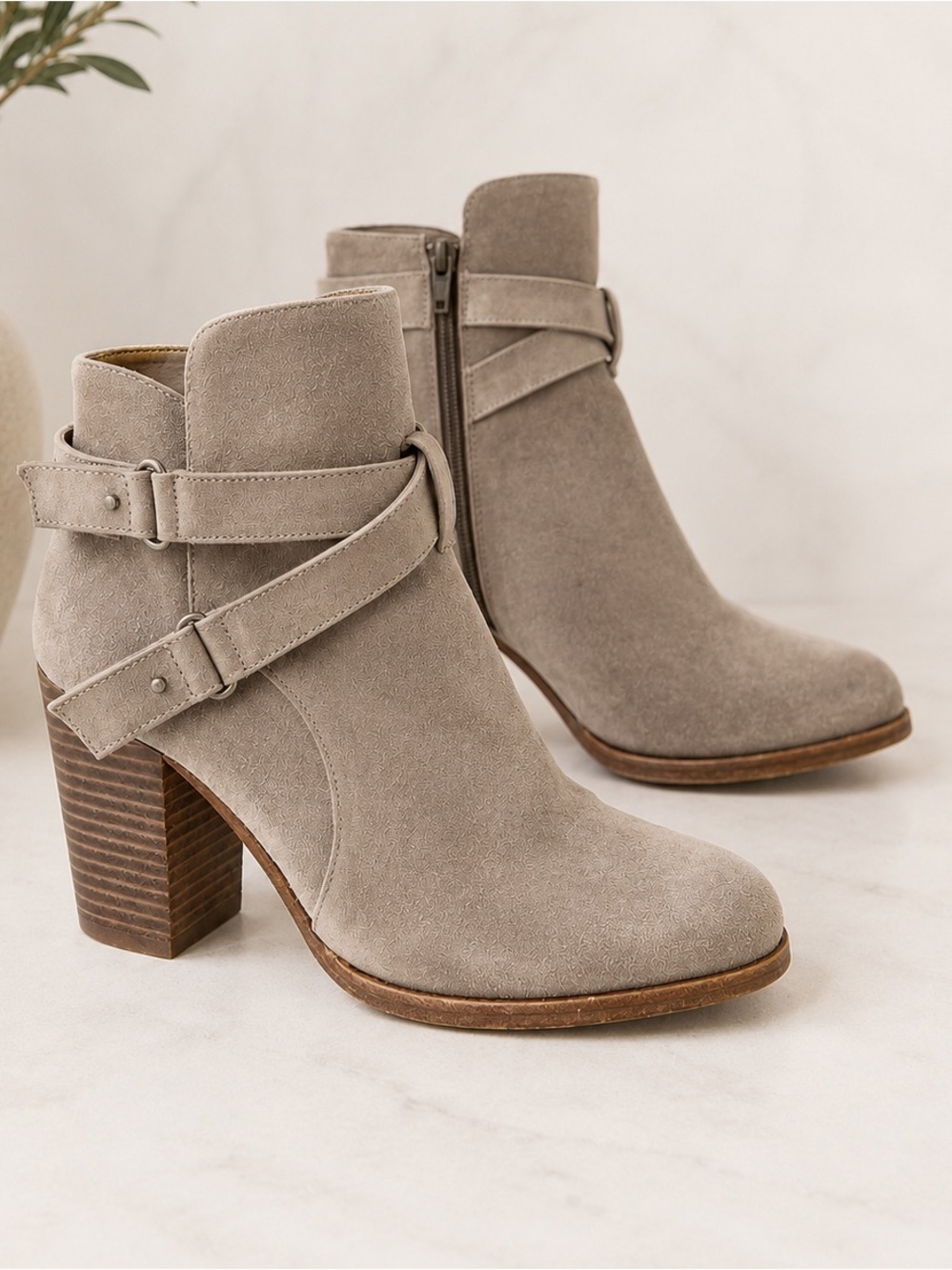 SAM EDELMAN BURNISHED SUEDE WESTERN ANKLE BOOTIES MUSHROOM TAUPE SIZE 9 NWT